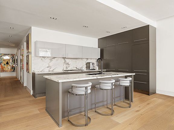 5th image of 51 Walker St APT 3B