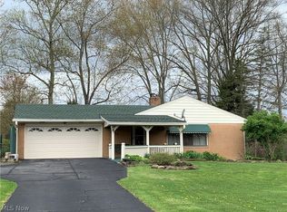 1377 North Rd NE, Warren, OH 44484