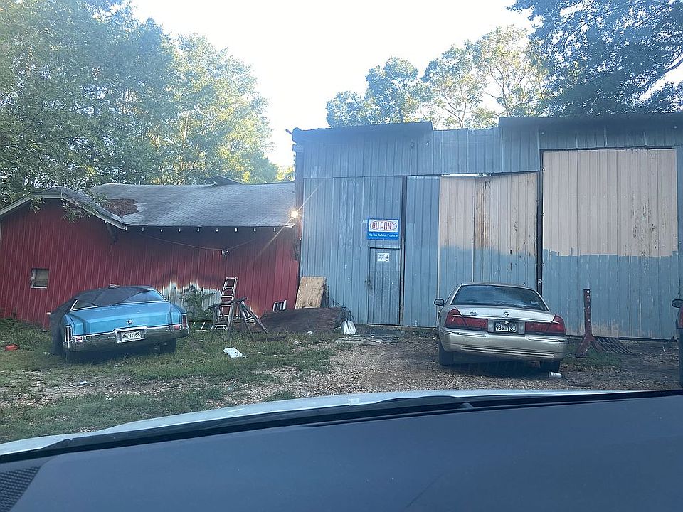 2nd image of 1624 E Main St