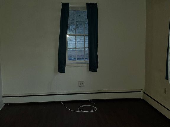 4th image of 8393 Nylon Ave