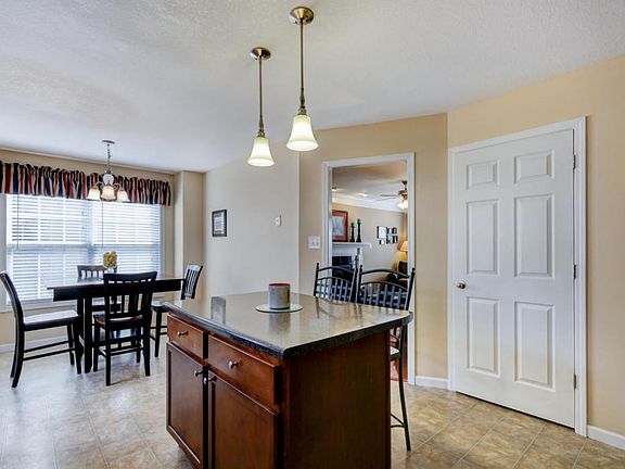 5th image of 5410 Sunnyside Ln