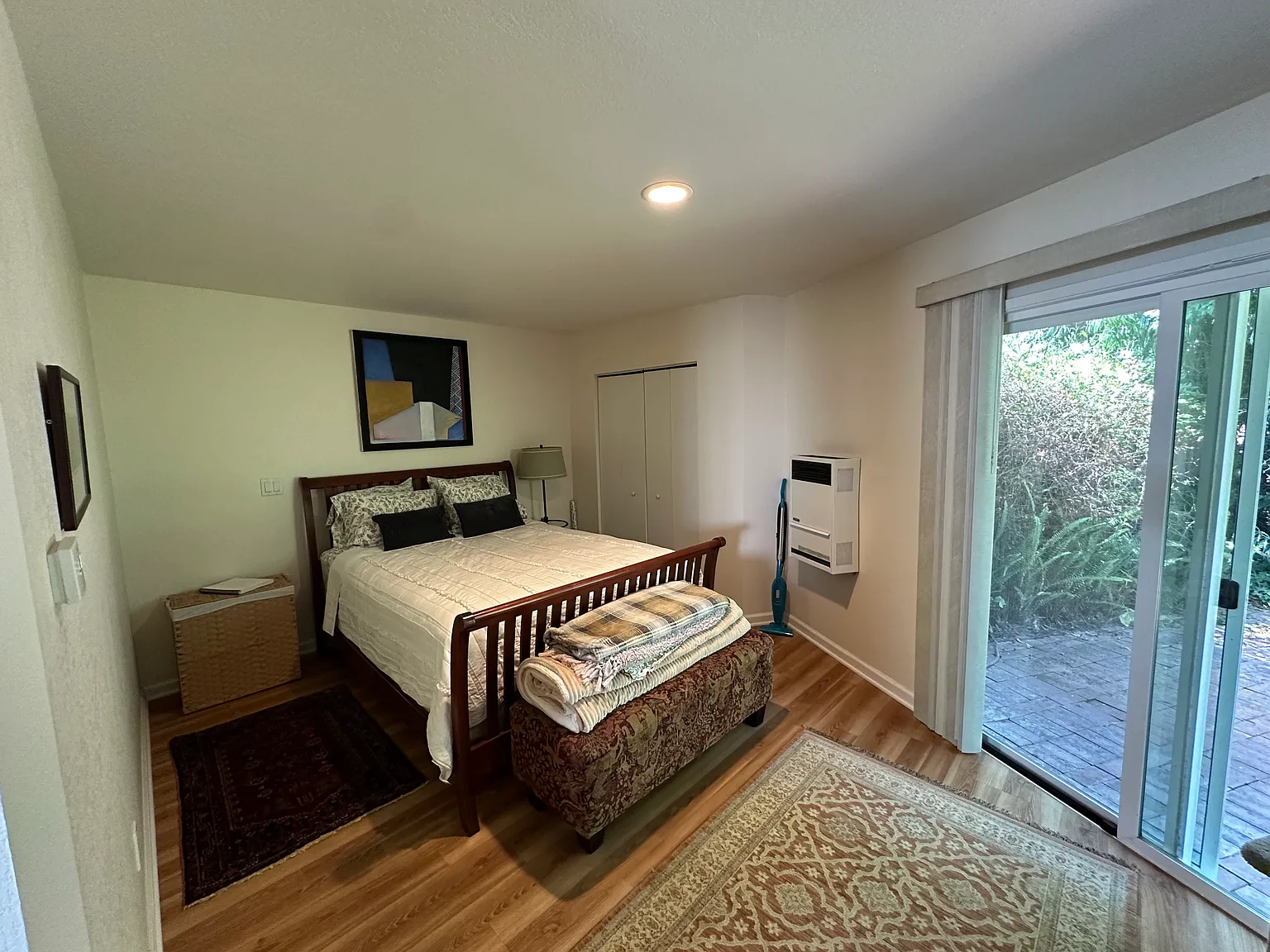 1 bed, 700 sqft, $3,000 — Photo 4