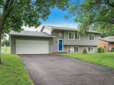9460 Irving Ave N, Brooklyn Park, MN, 55444