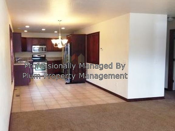 2nd image of 2527 Latigo Dr