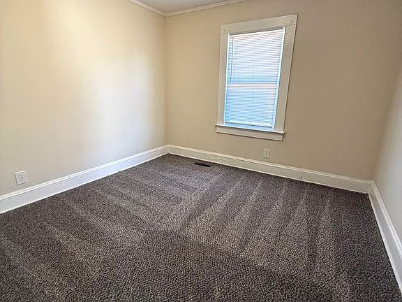 4th image of 300 Higgs St #A