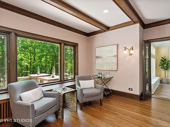 4th image of 160 Linden Park Pl