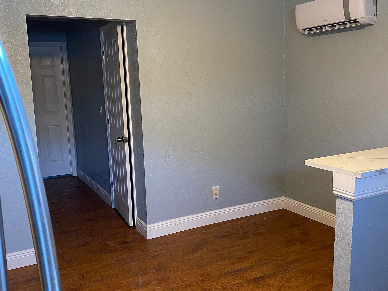 1 bed, 700 sqft, $1,500 — Photo 2