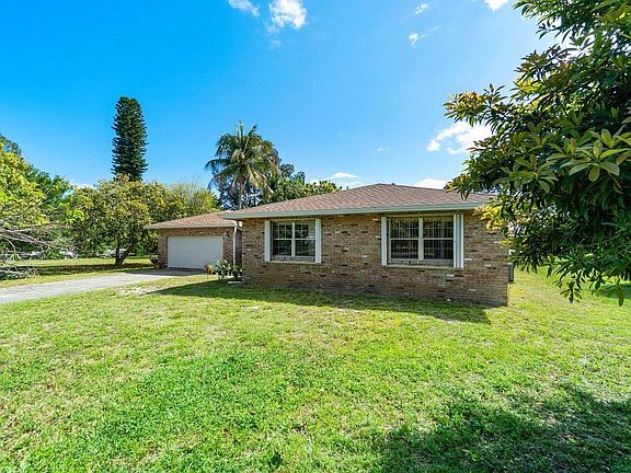 4th image of 6888 Eastview Dr