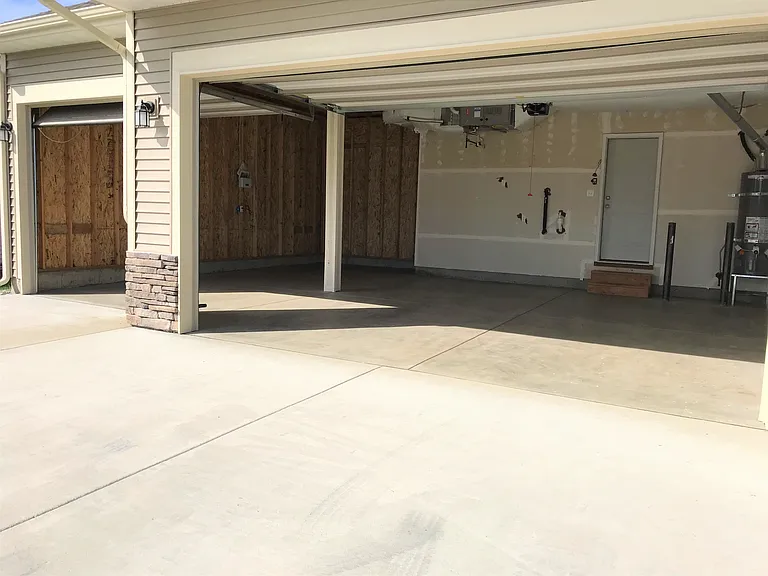 4605 W Magrath Dr — Photo 84