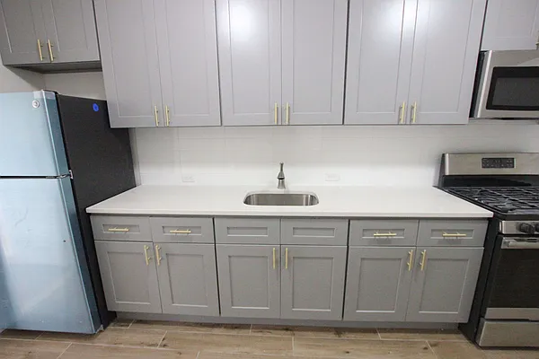 Rented by Bedford 6 Real Estate | media 8