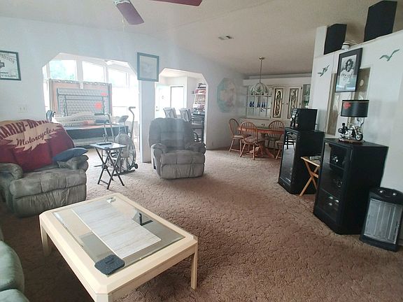 3rd image of 1301 San Miguel Ln
