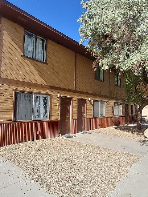 1st image of 822 N Vine Ave APT A