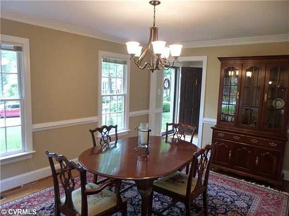 5th image of 5704 Regent Cir