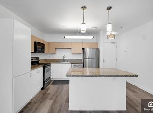 630 W 6th St APT 615, Los Angeles, CA 90017