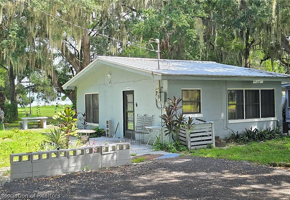 44 Crawford Dr #44