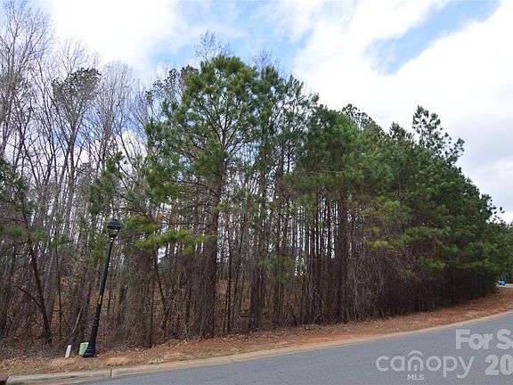 2nd image of 5016 Hermitage Ct #216
