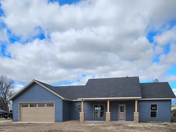 510 S Lake St, Frazee, MN 56544