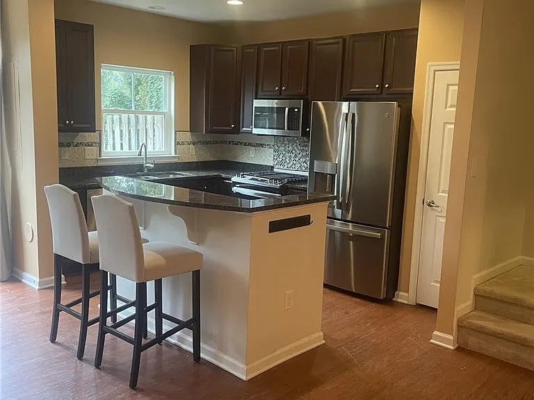 3434 Westham Ln — Photo 4