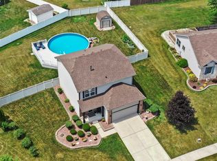 8810 Buckridge Ct, Cedar Lake, IN 46303
