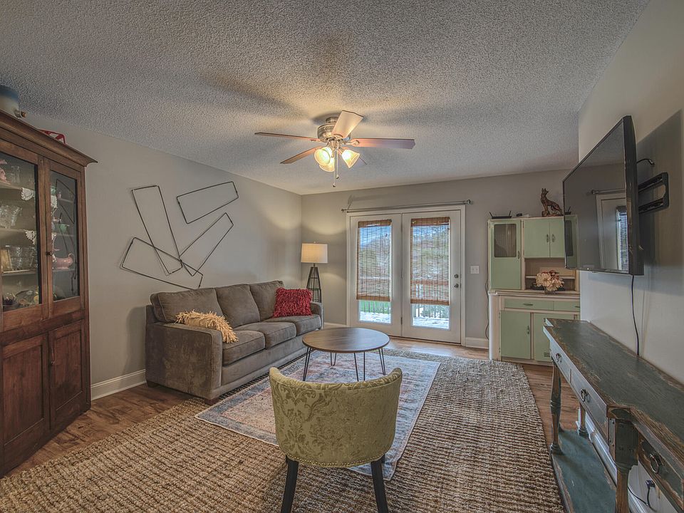 1338 Old Jonesboro Rd, Bristol, TN 37620 Zillow