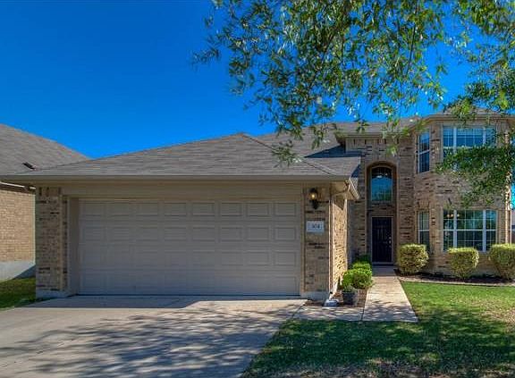 2nd image of 304 King Elder Ln