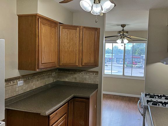 5th image of 3012 Roberts Dr APT 7