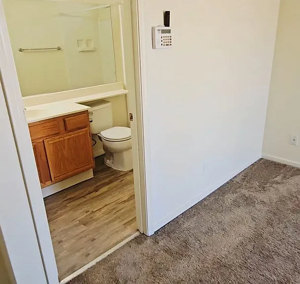 1656 Marinette Ct — Photo 14