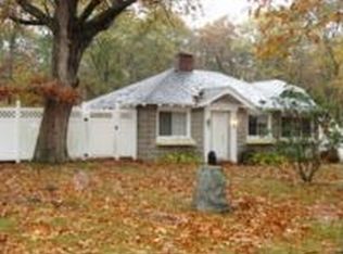 255 Noank Ledyard Rd, Groton, CT 06355