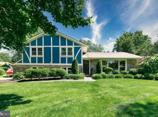 2803 Salem Dr, Cinnaminson, NJ 08077