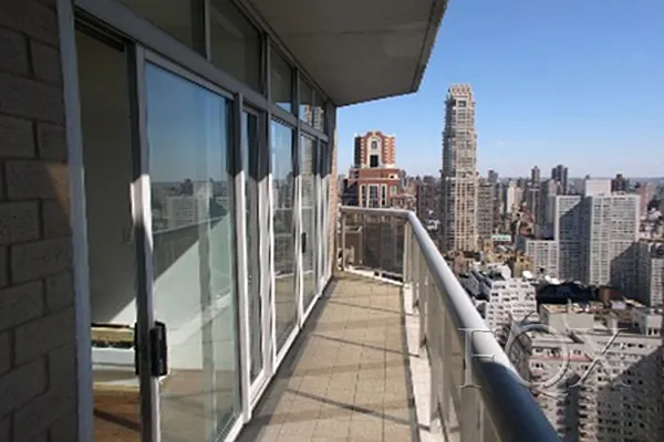 Rented by Fox Residential Group | media 13