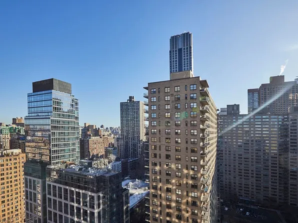 185 W End Ave APT 26H, New York, NY 10023