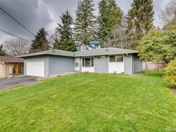 4303 225th St SW, Mountlake Terrace, WA 98043