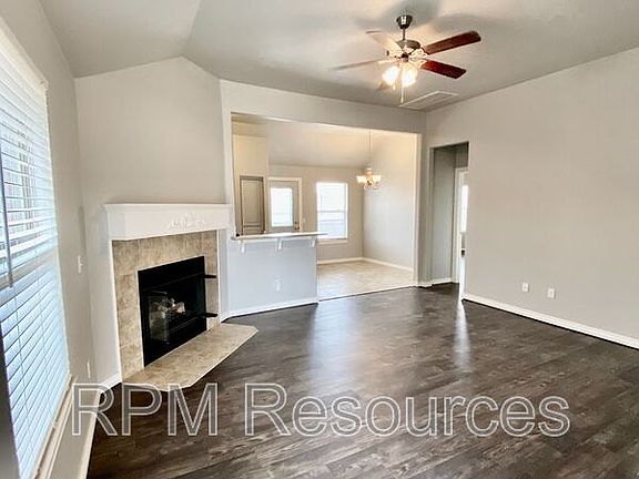 4th image of 3708 New London Ave