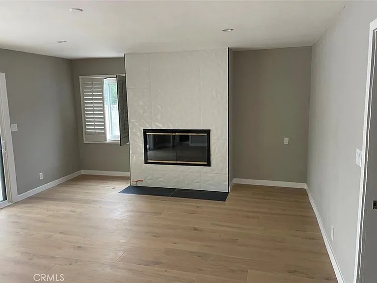 4900 Enfield Ave — Photo 5