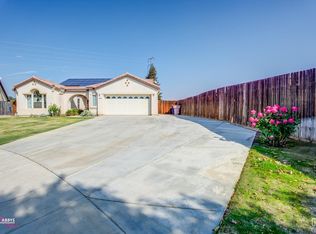 10500 Vista Bonita Dr, Bakersfield, CA 93311