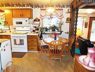 5th image of 9909 Wooster Pike