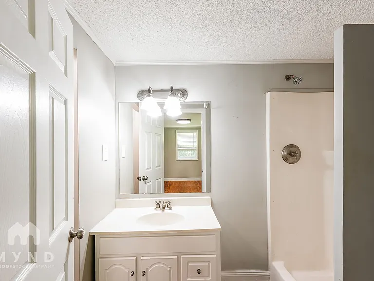 997 Kerr Rd — Photo 15