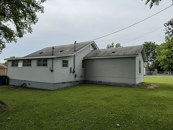 4th image of 417 Fairground Hts