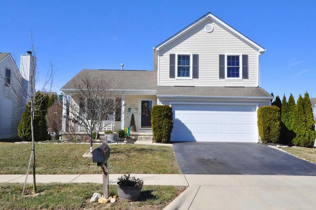 293 Hayfield Dr photo 1