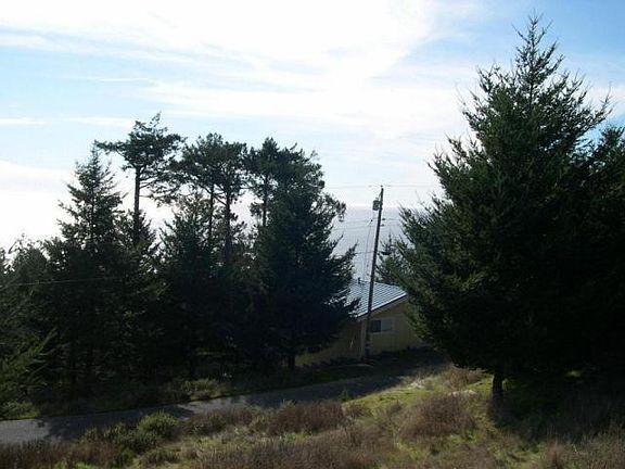 3rd image of 42 Vista Rd