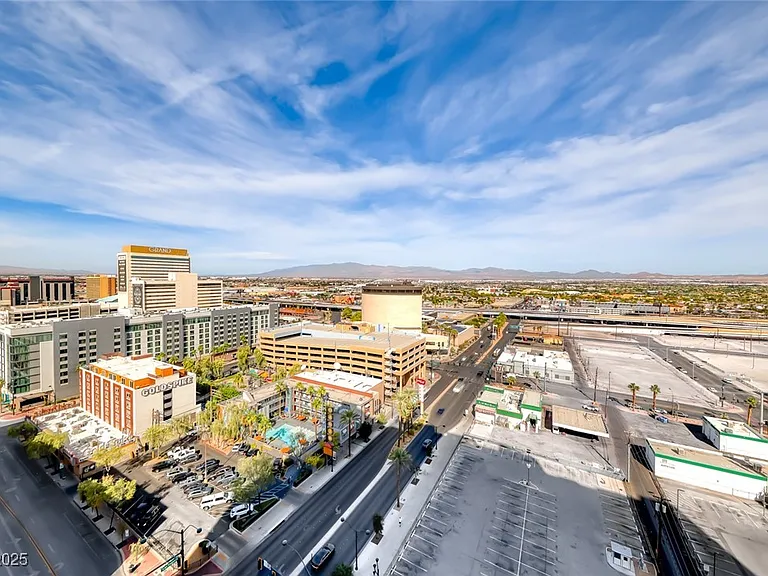 150 Las Vegas Blvd #1803 — Photo 33