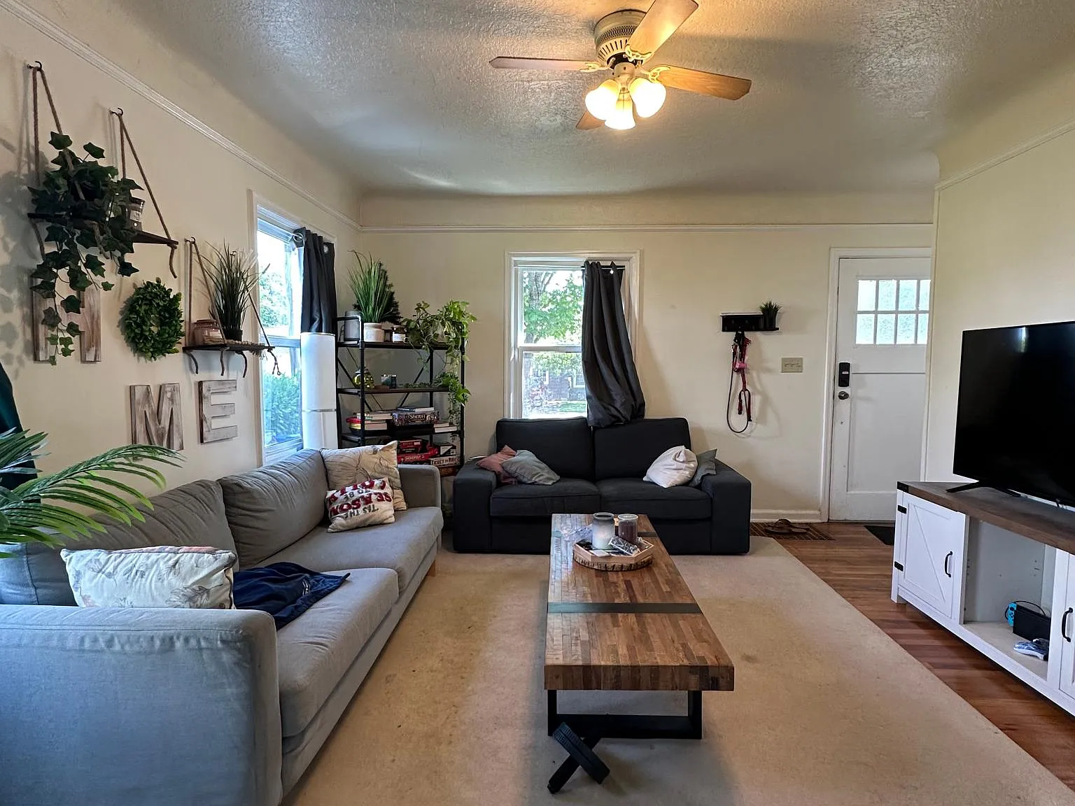 8301 NE Hassalo St — Photo 4