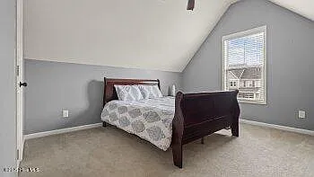203 Holmes Point Ct — Photo 32