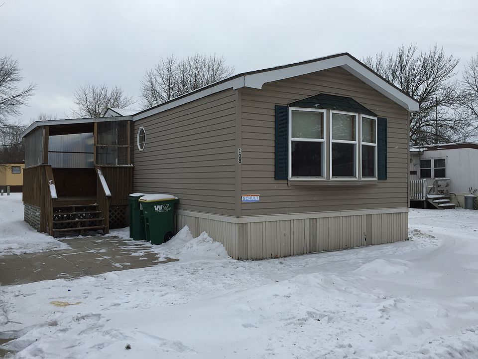 1st image of 108 Park Vlg