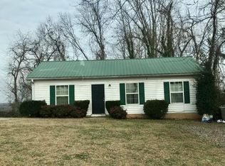 156 Skyview Dr, Gainesville, GA 30501