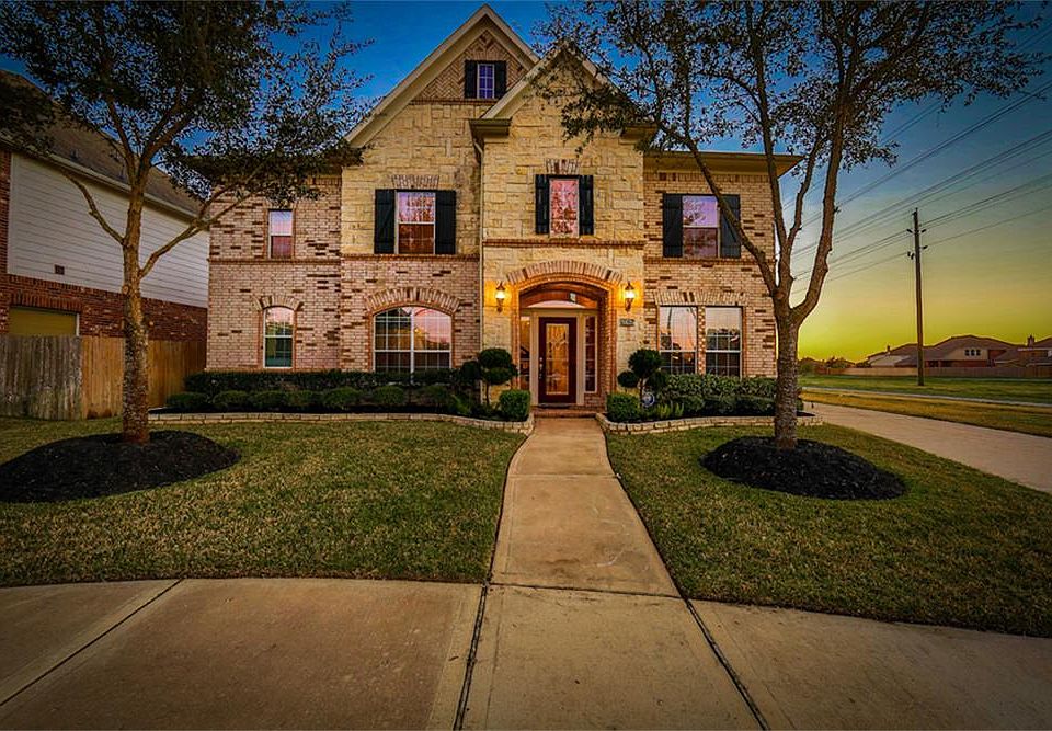 1st image of 26635 Boulder Cove Ct