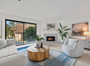 881 Jordan Ave, Los Altos, CA 94022