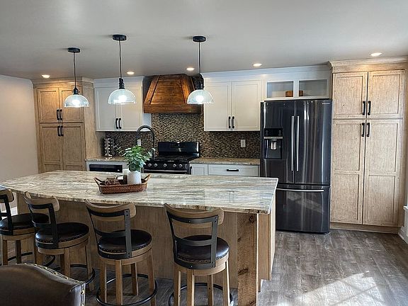 2nd image of 7226 Erica Ln
