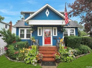 67 Redmond Ave, Bay Shore, NY 11706
