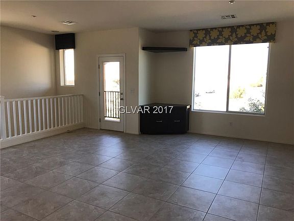 3rd image of 5125 Dubris Dr